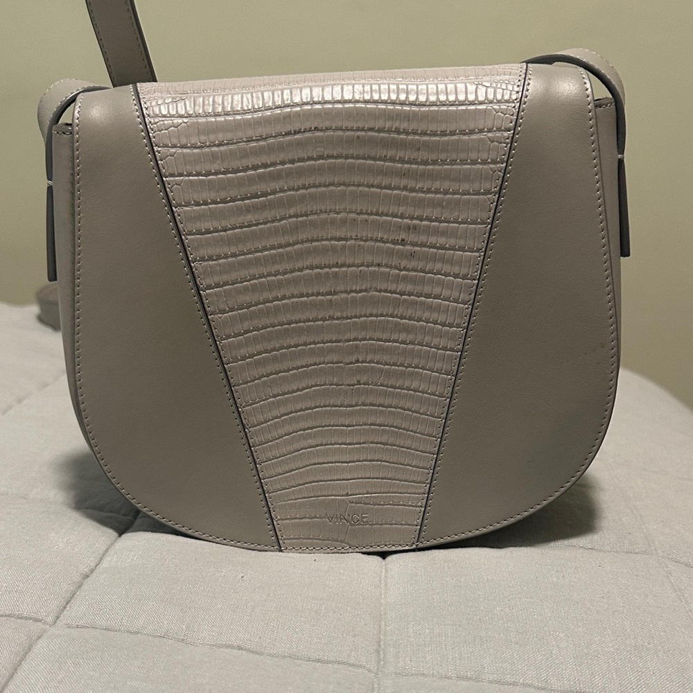 Vince modern V lizard embossed leather bag in gray